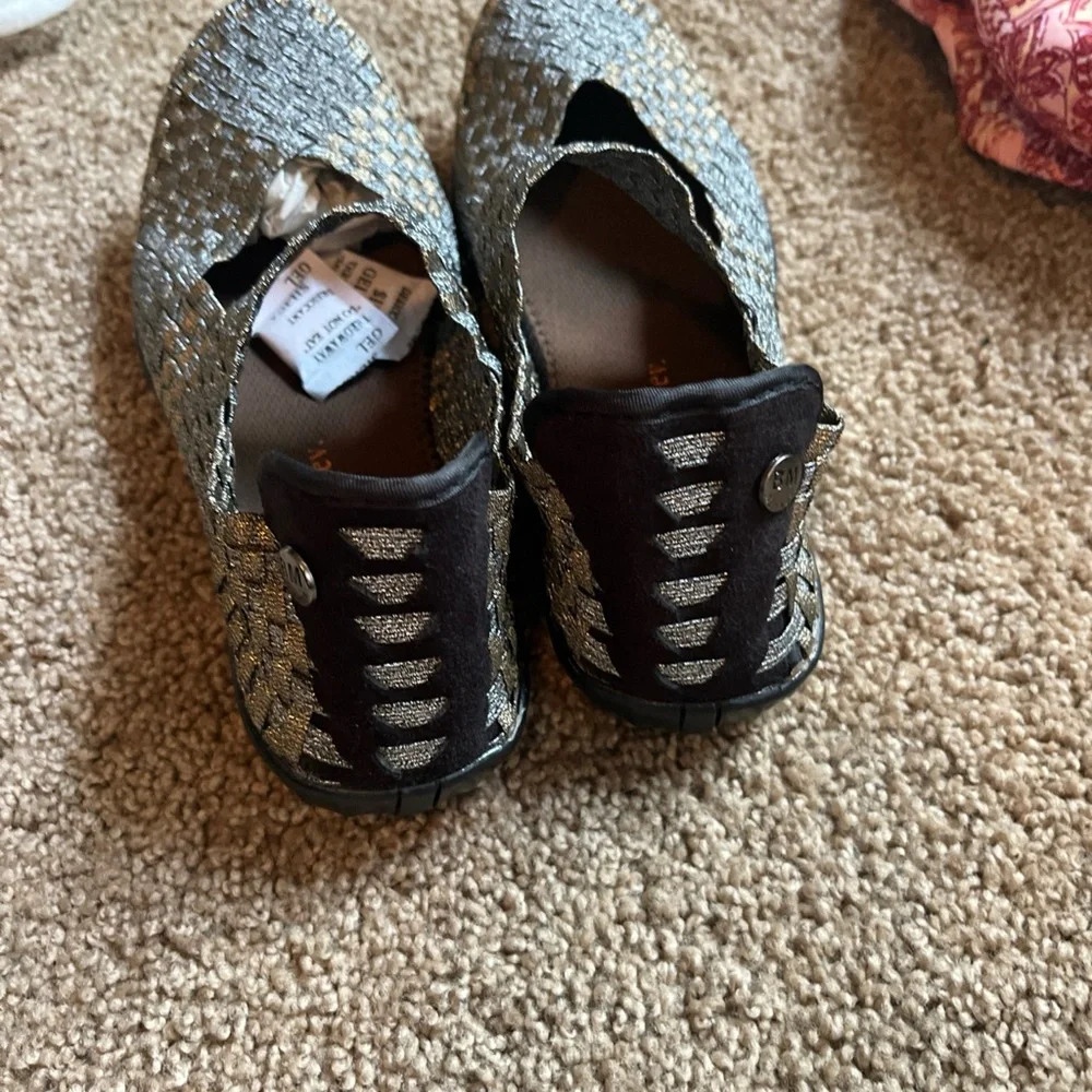 Bernie mev Women's Gray Woven Shoes Mary Jane ballet flats us 7